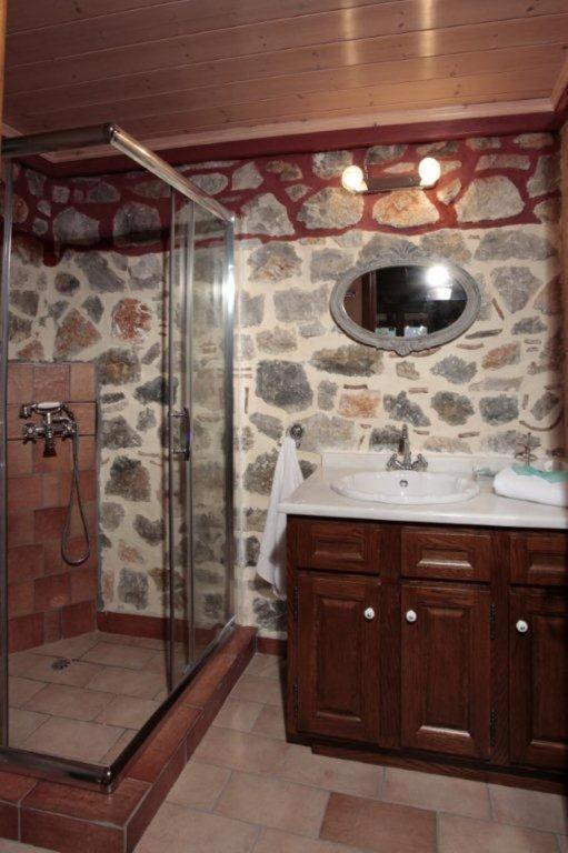 Efharis Filoxenon Apartment Feneos Room photo