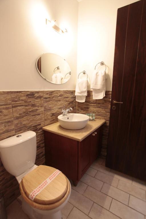 Efharis Filoxenon Apartment Feneos Room photo